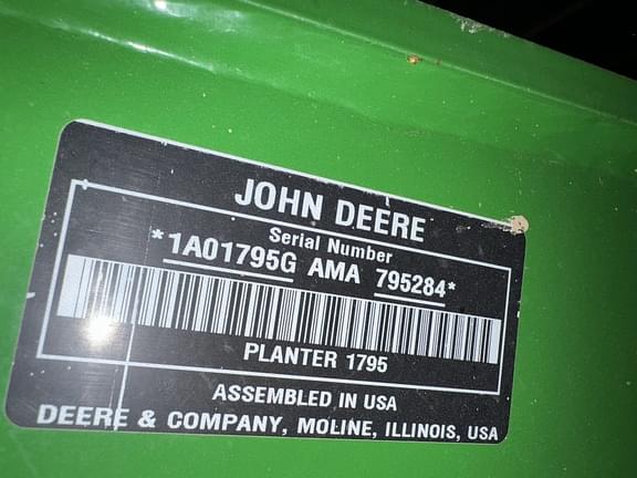 Image of John Deere 1795 equipment image 4