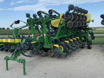 Main image John Deere 1795