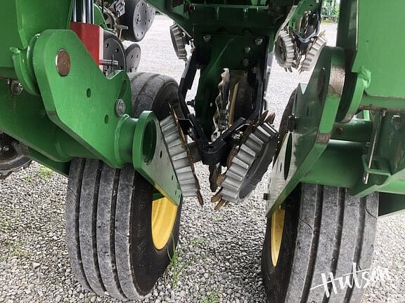 Image of John Deere 1795 equipment image 4