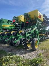 Main image John Deere 1795 3