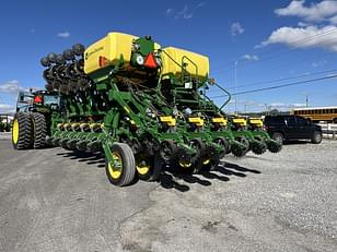 Main image John Deere 1795 6