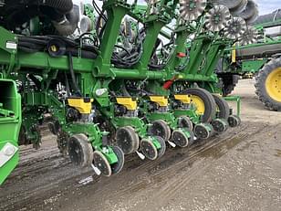 Main image John Deere 1795 5