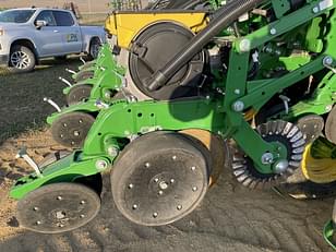 Main image John Deere 1795 6