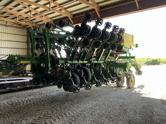 Image of John Deere 1795 Primary image