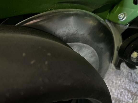 Image of John Deere 1795 equipment image 2