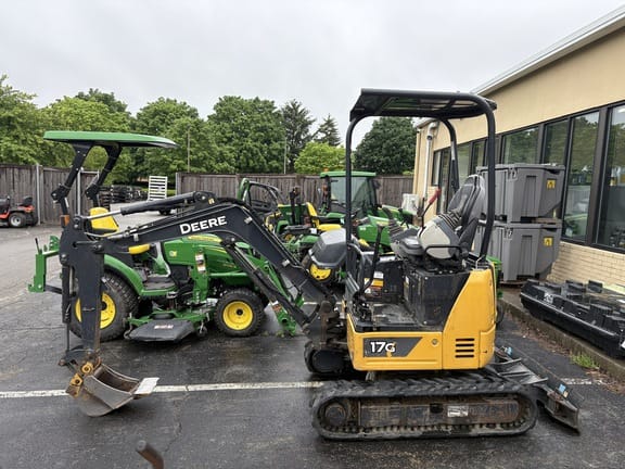 2022 John Deere 17G Equipment Image0