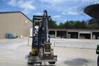 Image of John Deere 17G equipment image 3