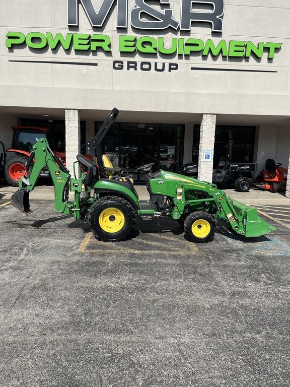 2022 John Deere 2025R Equipment Image0