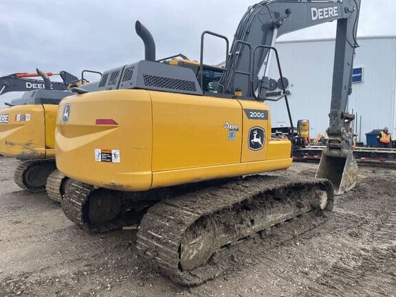 Image of John Deere 200G equipment image 1
