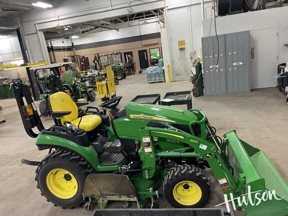 Image of John Deere 2025R Primary image