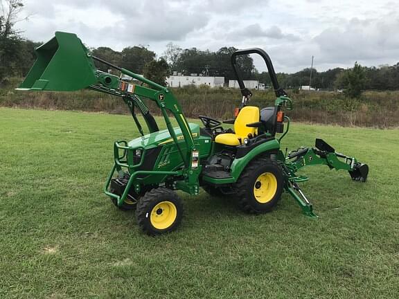 Image of John Deere 2025R equipment image 1