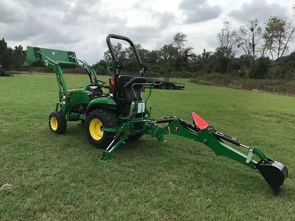 Image of John Deere 2025R equipment image 3