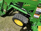 Thumbnail image John Deere 2025R 13