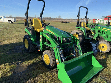 Main image John Deere 2025R
