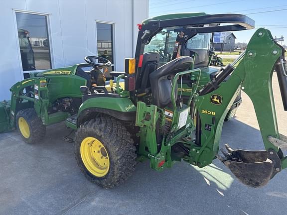 Image of John Deere 2025R equipment image 1