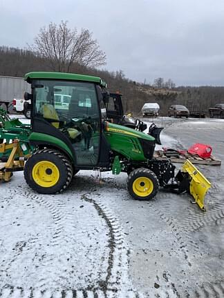 Image of John Deere 2025R equipment image 1