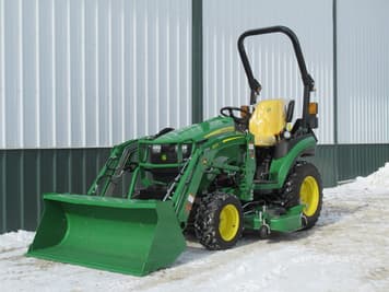 Main image John Deere 2025R