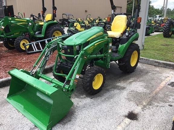 Image of John Deere 2025R equipment image 4