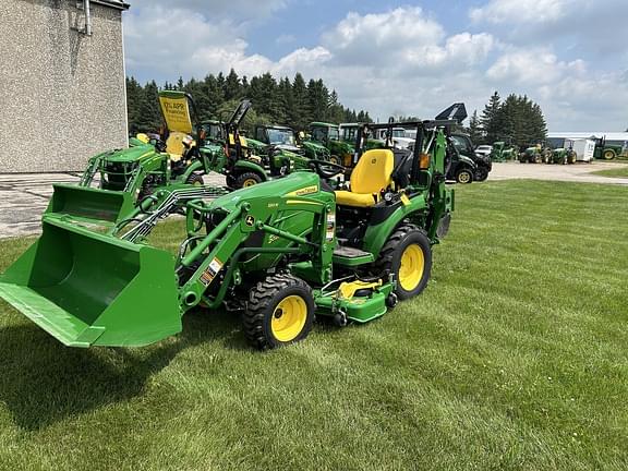 Image of John Deere 2025R equipment image 1