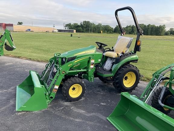 Image of John Deere 2025R Image 1