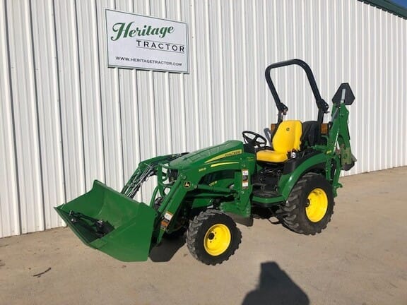 Main image John Deere 2025R