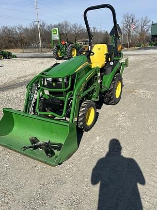 Image of John Deere 2025R equipment image 2