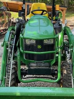 Image of John Deere 2025R equipment image 1