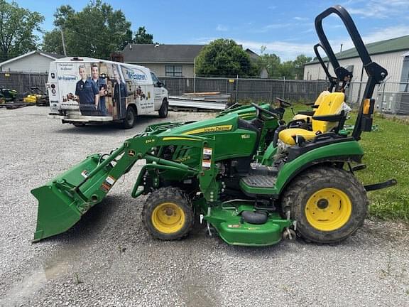 Image of John Deere 2025R equipment image 1