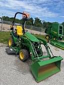 2022 John Deere 2025R Image