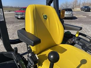 Main image John Deere 2025R 3