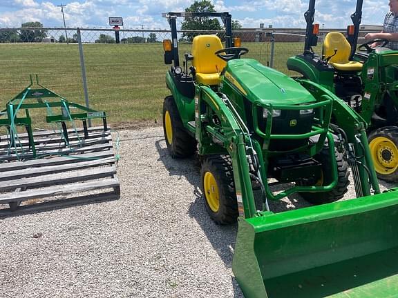 Image of John Deere 2025R equipment image 3