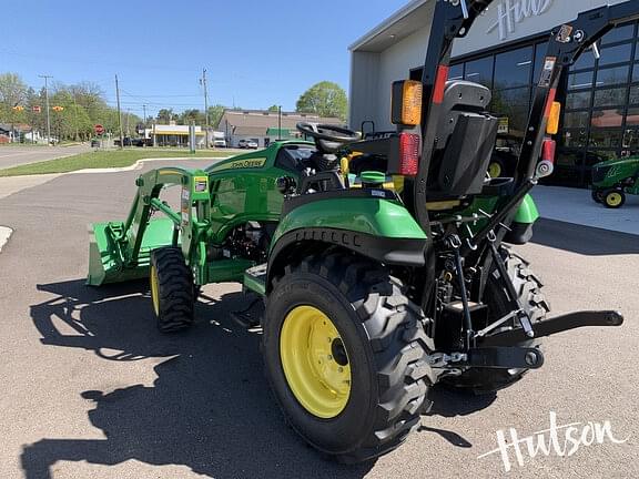 Image of John Deere 2025R equipment image 2