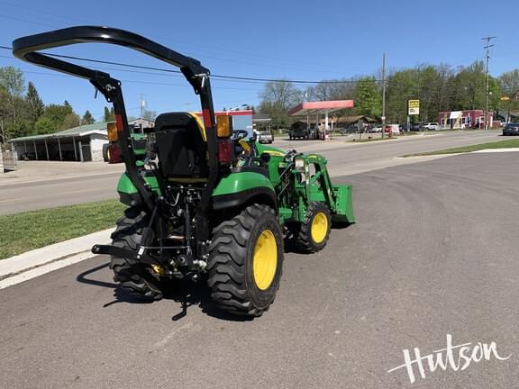 Image of John Deere 2025R equipment image 4