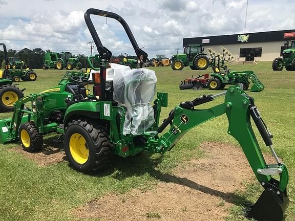 Image of John Deere 2025R equipment image 2