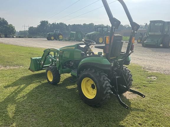 Image of John Deere 2025R equipment image 2
