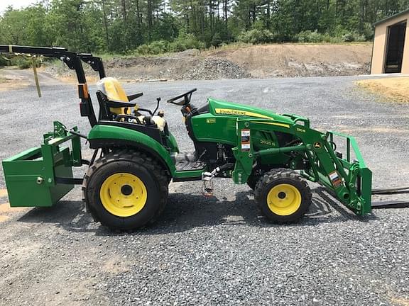 Image of John Deere 2025R Primary Image