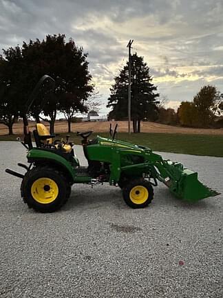 Image of John Deere 2025R Primary image