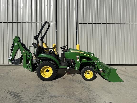 Image of John Deere 2025R equipment image 3