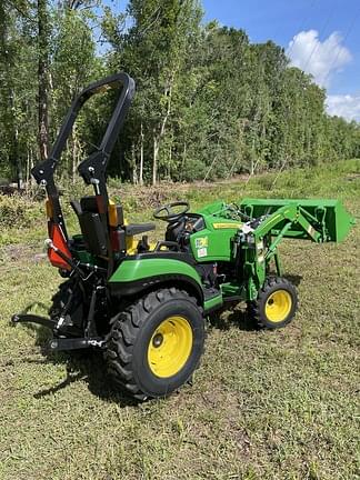 Image of John Deere 2025R equipment image 2