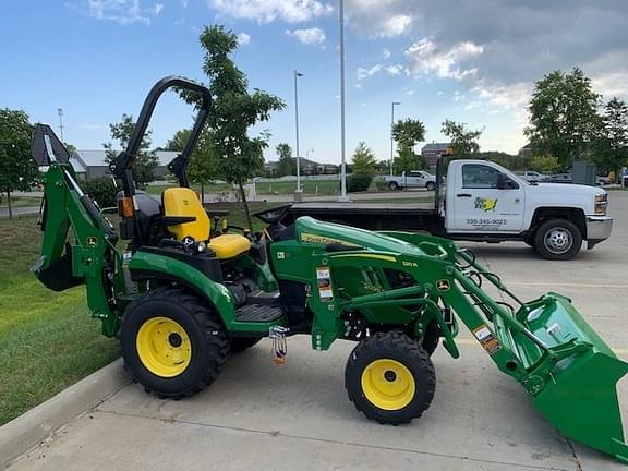 Image of John Deere 2025R equipment image 4