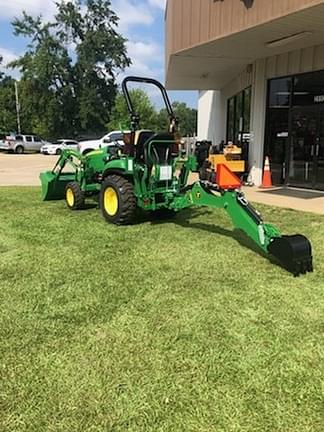 Image of John Deere 2025R equipment image 2