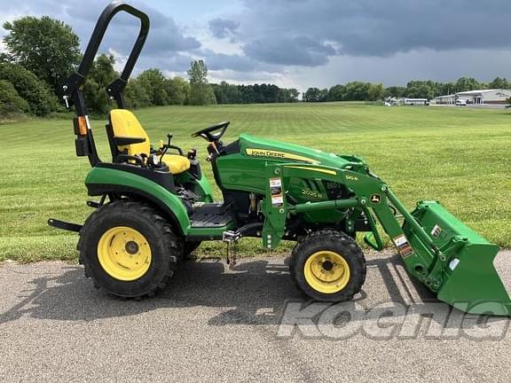 Image of John Deere 2025R equipment image 1