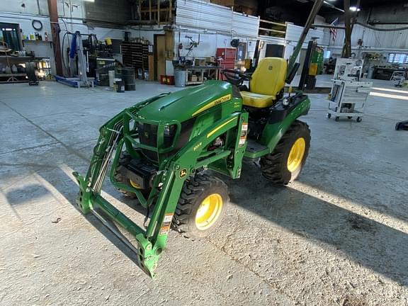 Image of John Deere 2025R Image 0