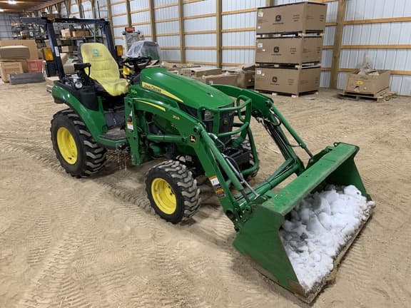 Image of John Deere 2025R Primary image