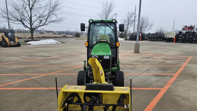 Image of John Deere 2025R equipment image 1