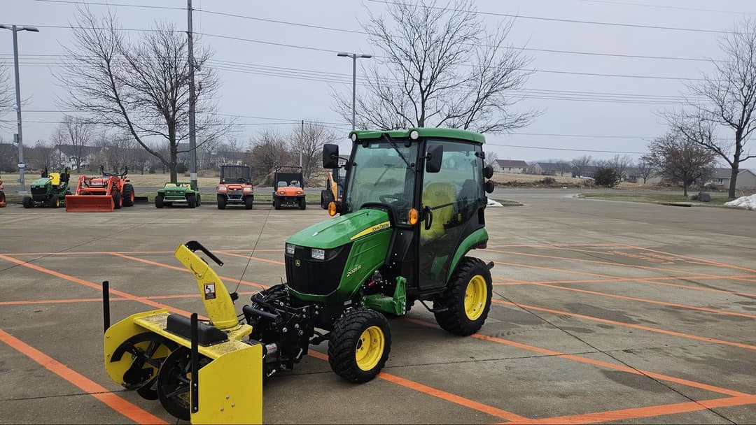 Image of John Deere 2025R Primary image