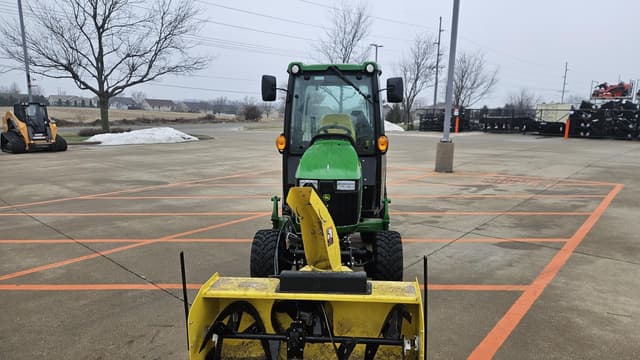Image of John Deere 2025R equipment image 1