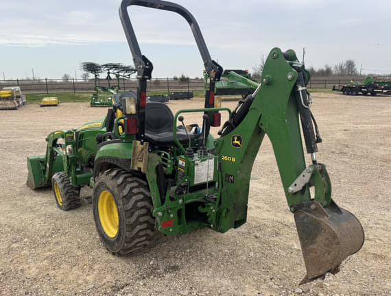 Image of John Deere 2025R equipment image 4