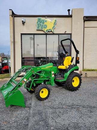 Image of John Deere 2025R equipment image 1