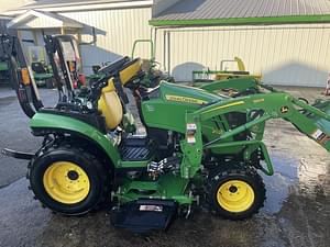 2022 John Deere 2025R Image